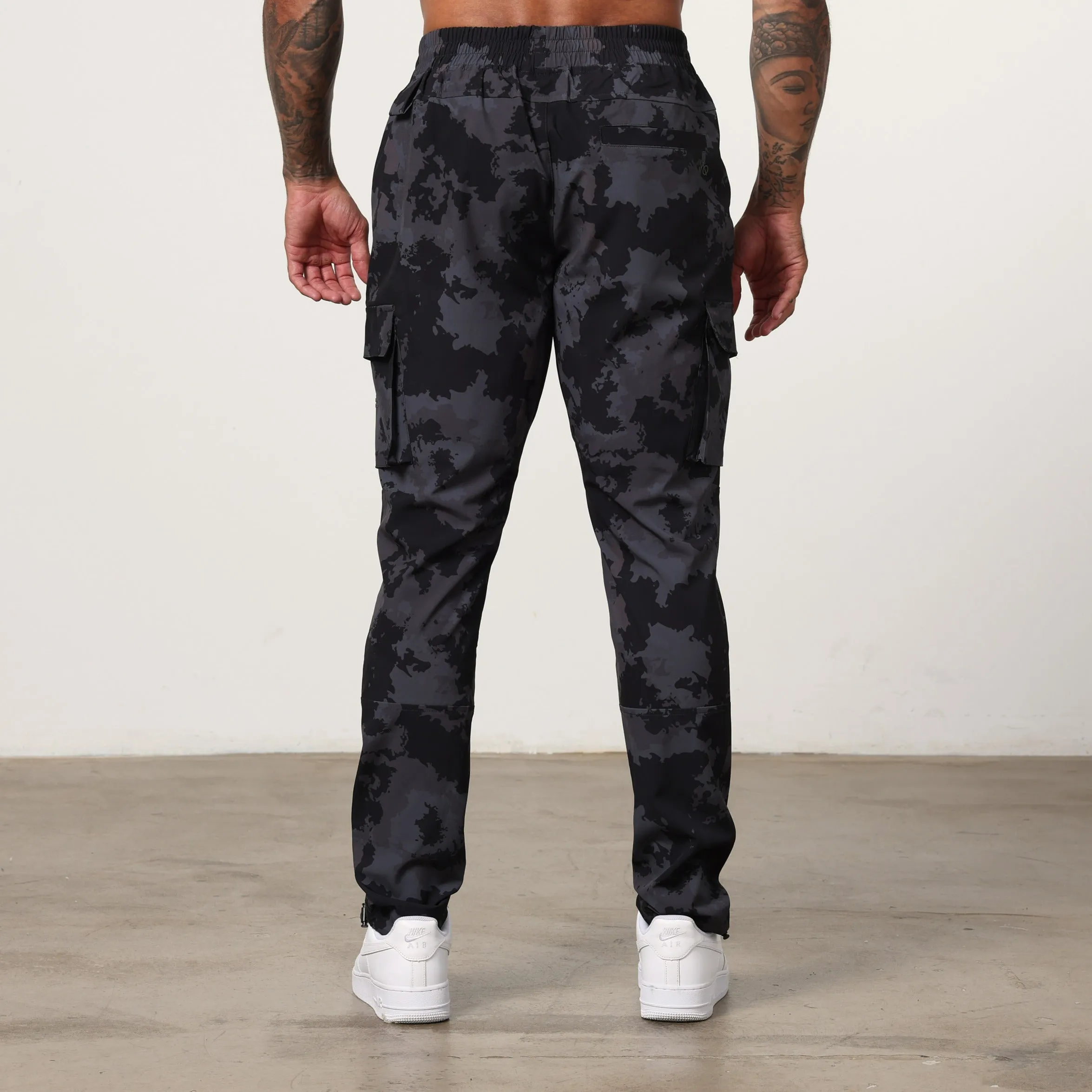 Vanquish Utility Black Camo Tapered Cargo Pants