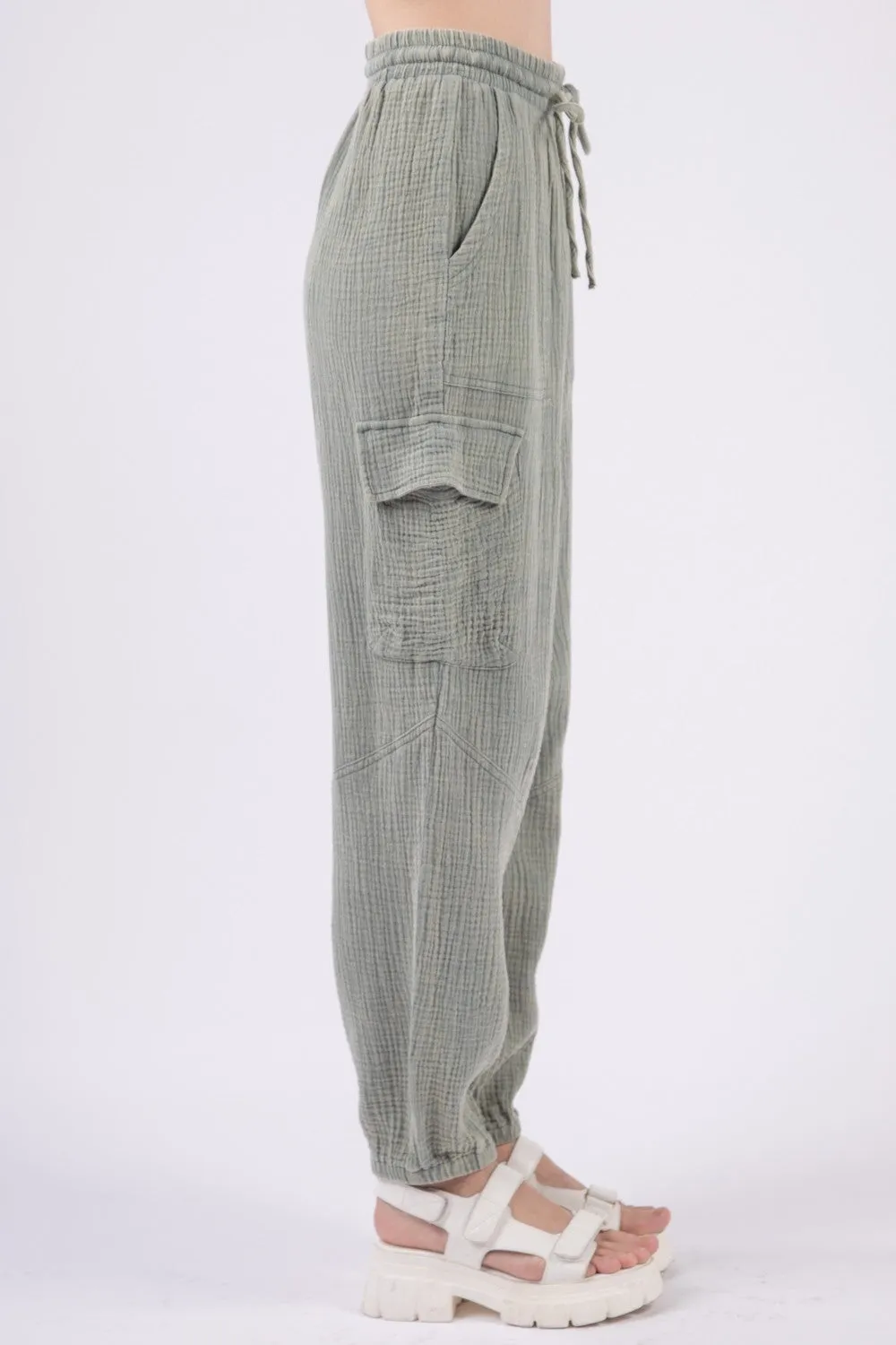 VERY J Washed Woven Crinkle Gauze Drawstring Cargo Pants